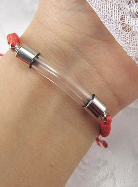 可打开两端拧螺丝盖放精油手链