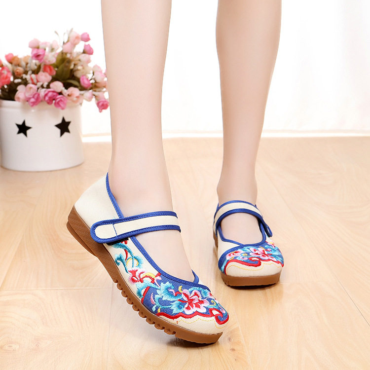 新款春夏时尚老北京布鞋女绣花鞋平底牛筋软底鞋百搭防滑透气防臭,淘宝优惠券,粉丝福利购,淘宝优惠卷