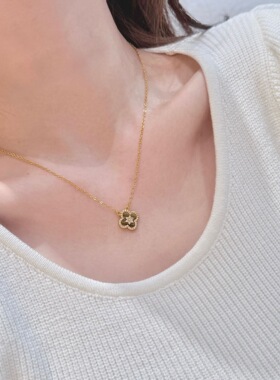 2026新款闪钻镂空虎眼四叶草手链精致小众百搭高级感项链耳饰套装