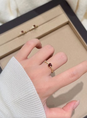 26新款天然石榴石四爪闪钻繁星戒指女简约时尚个性百搭休闲食指戒