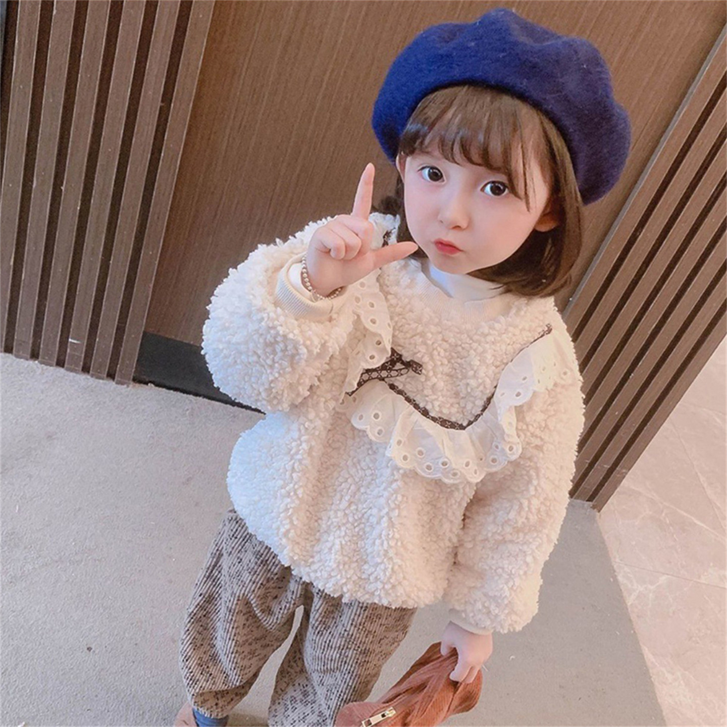 女童加绒加厚卫衣2025冬季新款儿童韩版洋气时髦保暖长袖毛毛衣潮,淘宝优惠券,粉丝福利购,淘宝优惠卷