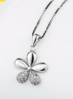 项链纯银幸运小花项坠女锆石钻
