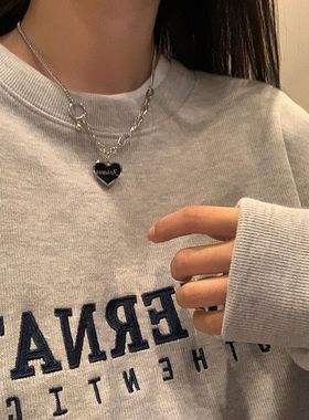 黑色爱心韩系项链甜酷辣妹风女款2025新款夏天日常百搭锁骨链学生