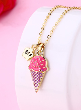 闺蜜项链女一人一半二人款一对2024新款爆款学生儿童生日礼物吊坠