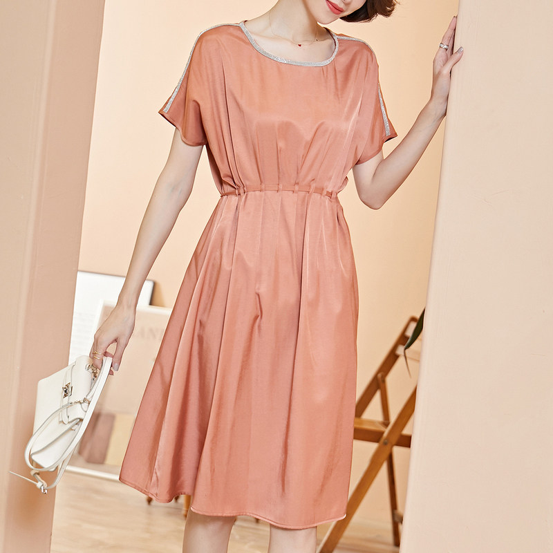  名人瑞裳连衣裙