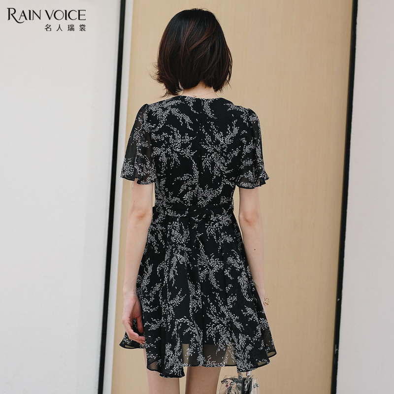 名人瑞裳2018夏季新款雪纺碎花v领 名人瑞裳连衣裙