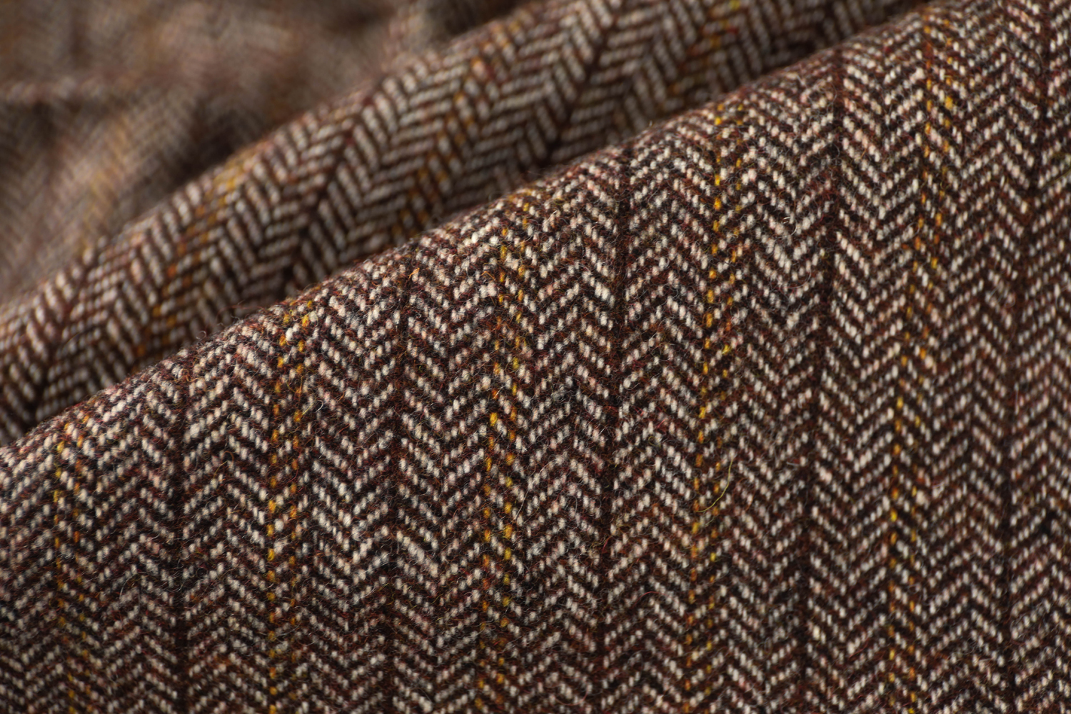 意大利进口复古棕褐橘白色人字鱼骨纹细腻编织纯羊毛呢面料布料
