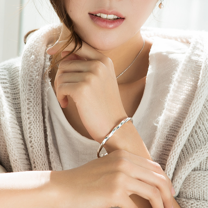 银时代日光微澜 纯足银手镯女韩版简约百搭手环网红森系送女友 S990 银时代日光微澜 纯足银手镯女韩版简约百搭手环网红森系送女友 S990