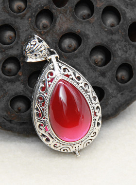 纯银红宝石楞言可打开嘎乌盒