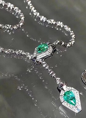 个性夸张祖母红色灵蛇项链新款甜酷个性时尚百搭颈链高级感锁骨链