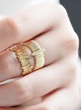 法式复古黄18k金酷飒风琴镶钻戒指ins风宽版女戒轻奢百搭高级感