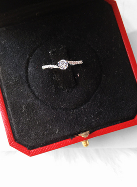 迷你2爪小戒指20分戒扭曲秀气