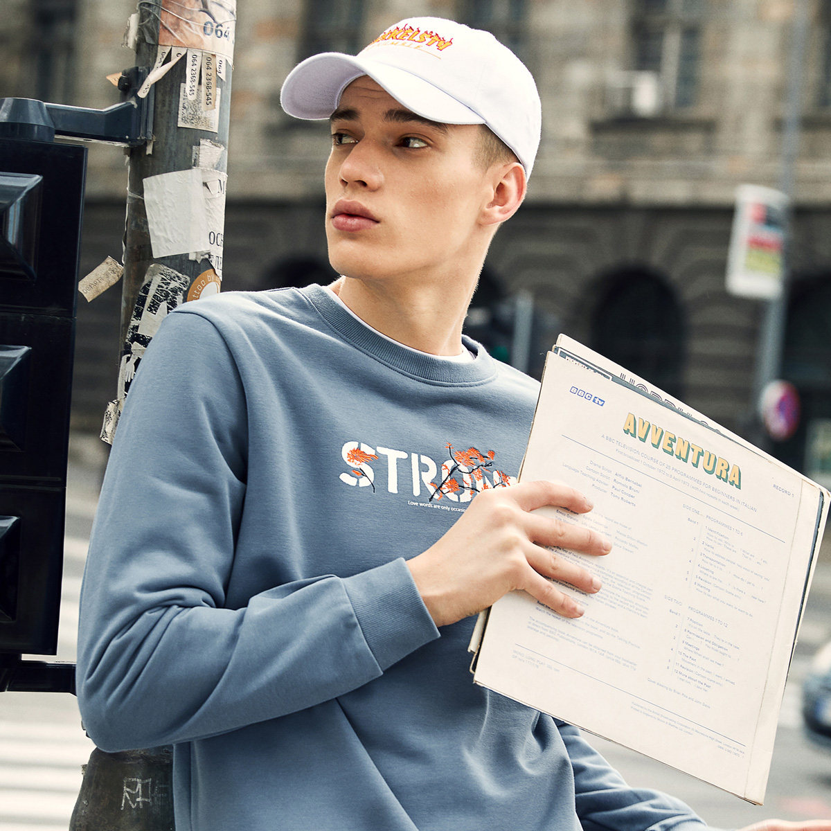 马克华菲圆领男春秋款雾霾蓝卫衣 马克华菲卫衣