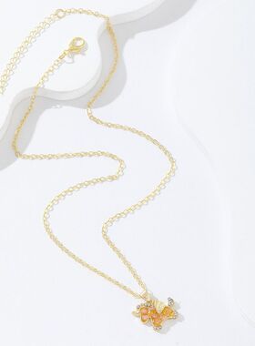 秋冬新款香槟金色小马吊坠水晶项链女毛衣链高级感轻奢小众配饰