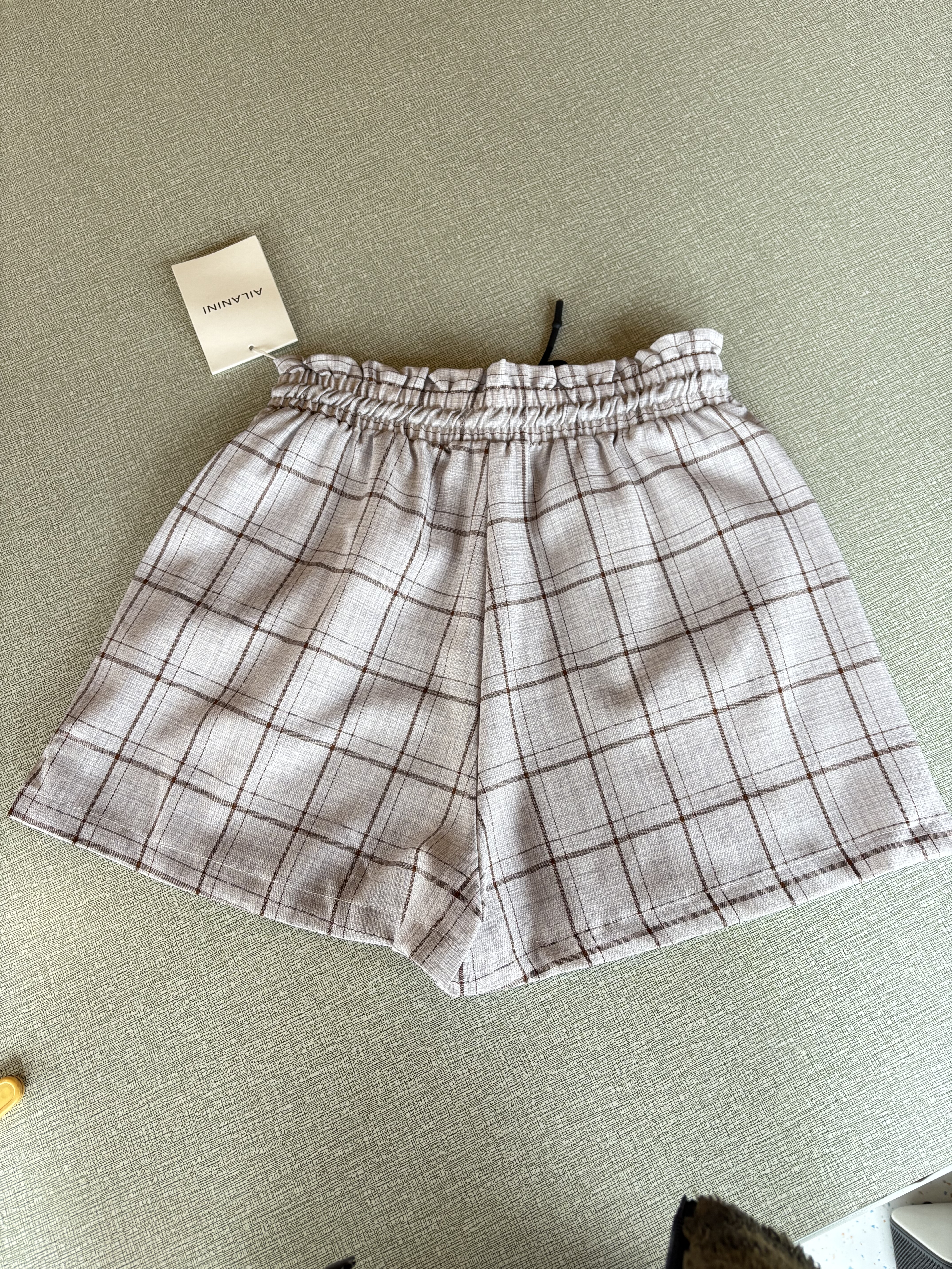 尾货清仓两件包邮女士休闲裤宽松百搭短裤格纹宽裤脚,淘宝优惠券,粉丝福利购,淘宝优惠卷