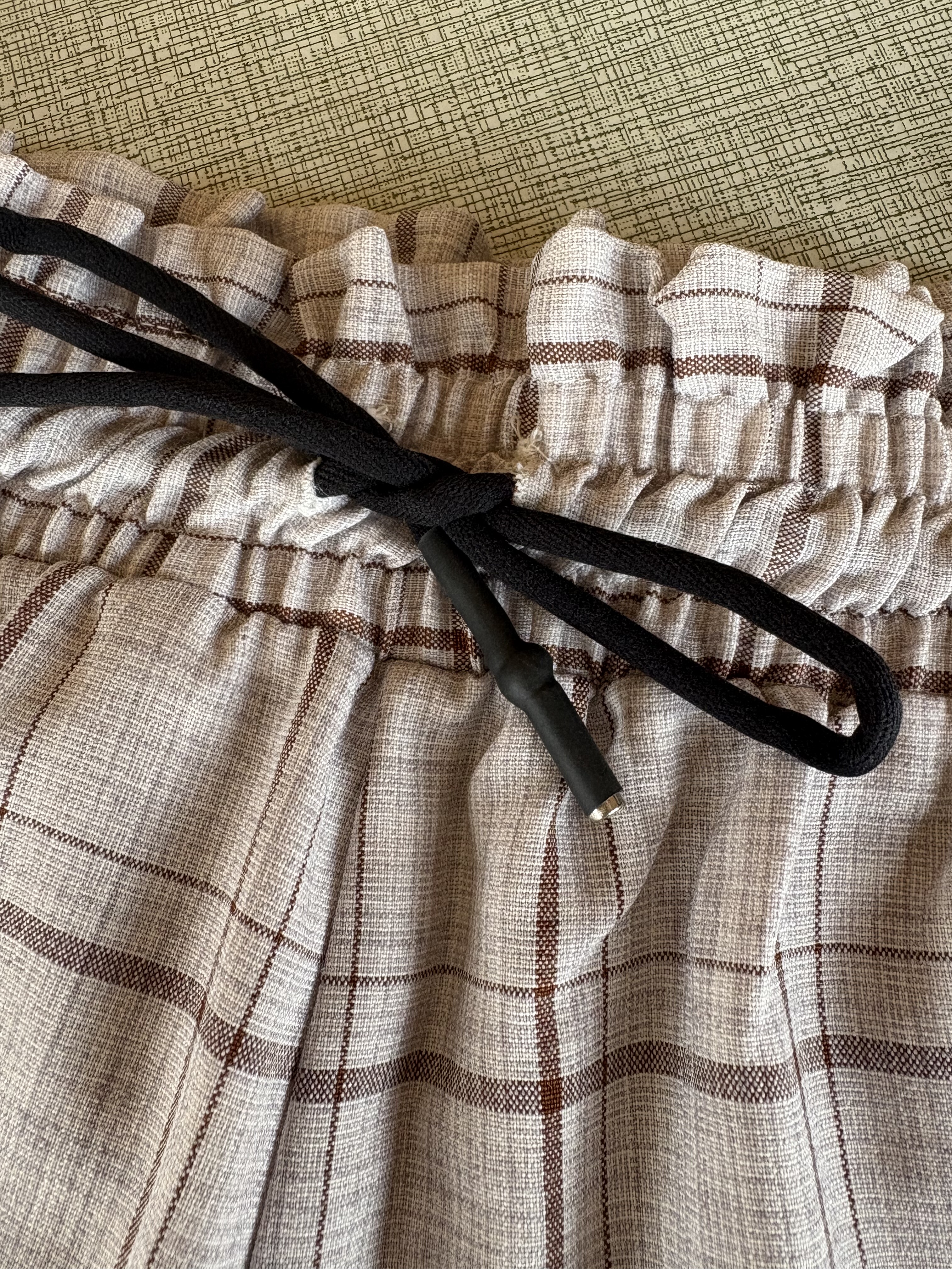 尾货清仓两件包邮女士休闲裤宽松百搭短裤格纹宽裤脚,淘宝优惠券,粉丝福利购,淘宝优惠卷