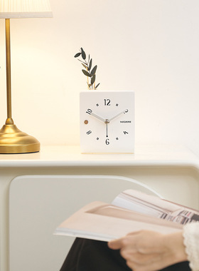 WOZOOM屋准轻奢创意桌面座钟摆件入户玄关装饰客厅摆台式时钟表