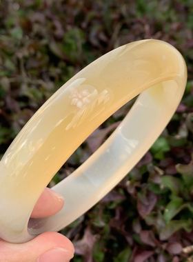 黄色古风飘花海洋玉髓玛瑙手镯