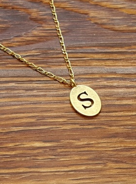 亚光磨花镀金字母S小清新森女文艺范简洁百搭创意复古风小项链