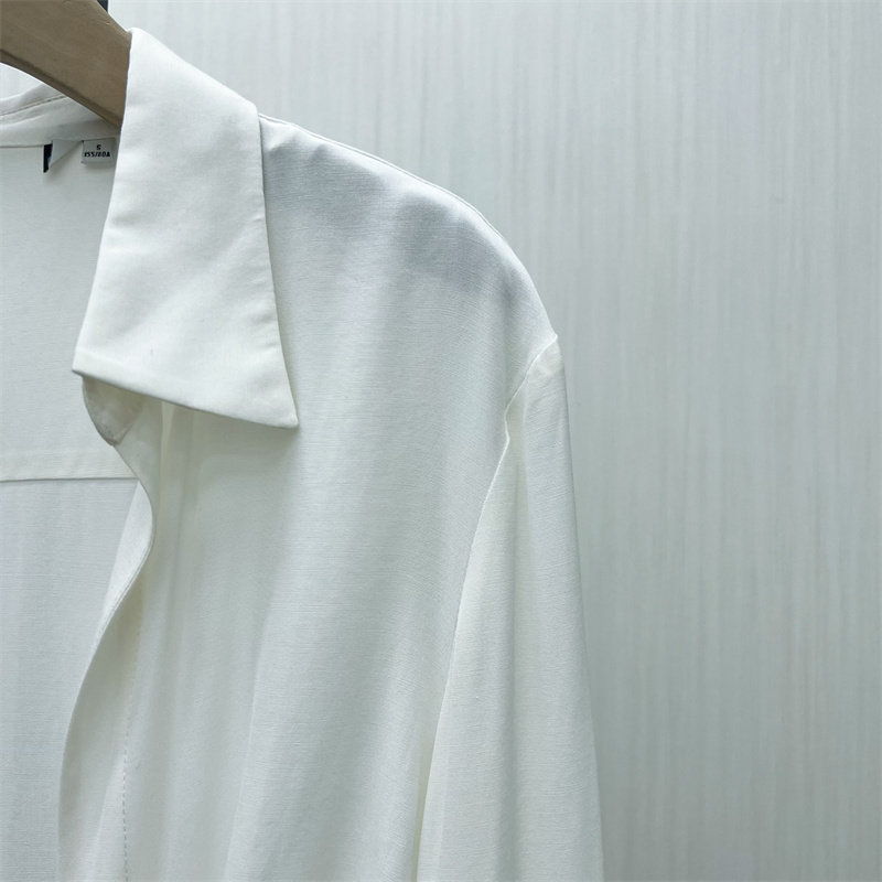 艾●2025秋季新品 法式长袖衬衫女气质小众别致宽松打底上衣815,淘宝优惠券,粉丝福利购,淘宝优惠卷