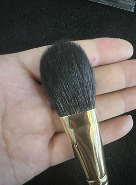 柔软不掉毛化妆刷子舞台妆扁头腮红刷柔软不扎脸羊毛腮红