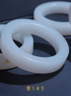 【新品】玉福堂|新疆于田料白玉手镯|直切方镯|厚装羊脂白玉手镯