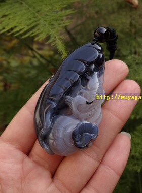 天然灰黑玛瑙吊坠男士款年年有余