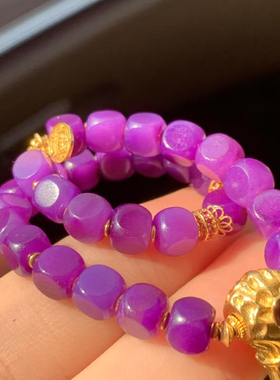 舒俱来凝胶料手链， 油润老矿料，颜色超级艳丽 尺寸5mm