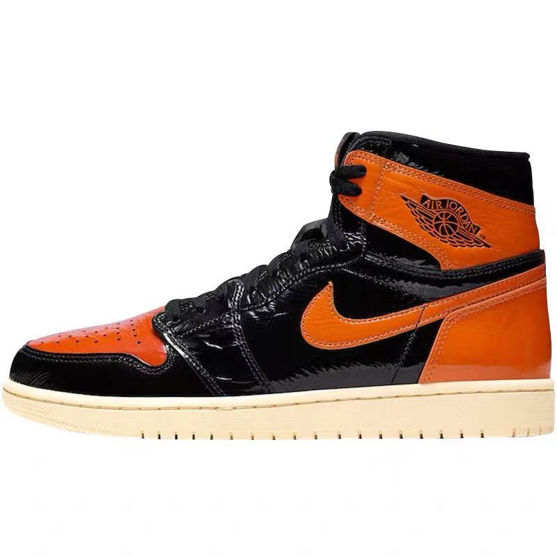 Air Jordan 1 AJ1猪油漆皮做旧乔1黑扣碎篮板 555088-028-图3