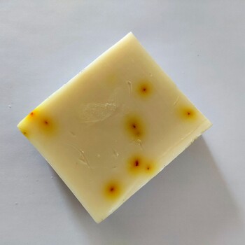 Saffron cold process soap ສະບູລ້າງຫນ້າ ຕ້ານອາການແພ້ ກໍາຈັດເມັດເລືອດແດງ ແຖມຟຣີ 1 ແຖມ 1 ສຳລັບຊື້ສະບູ່ເຂົ້າໜົມຫວານ 3 ​​ອັນ ສົ່ງຟຣີ