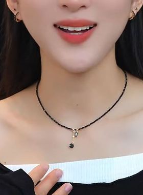 复古黑色水晶项链女高级感小众设计感短款锁骨链2025年新款脖子链