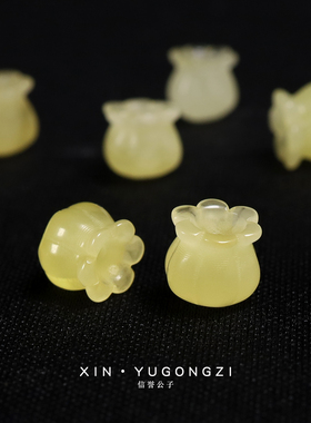 天然蜜蜡琥珀雕刻铃兰小提溜