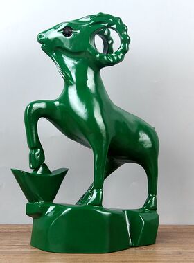 招财绿色小羊洋洋得意东阳木雕