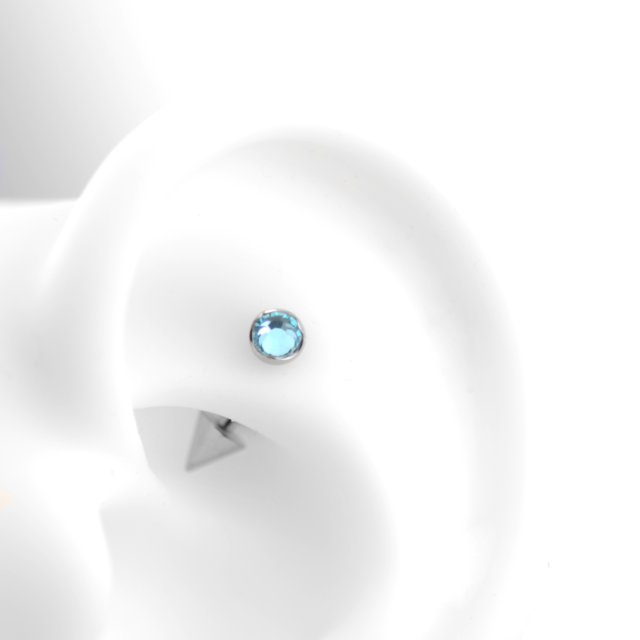 恶魔ROOK钛合金尖刺眉钉弯杆精致彩色锆石耳钉小众轻奢气质耳环女 - 图0