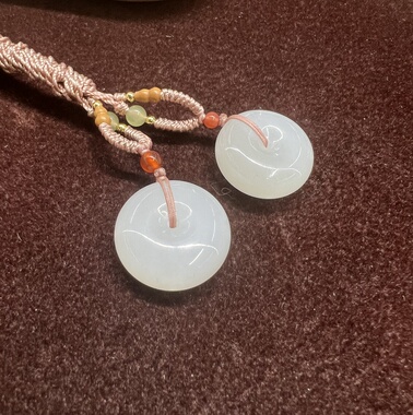 和田玉吊坠挂件羊脂白玉挂绳项链玉石宝宝款一对的价格