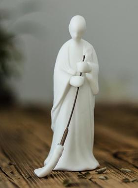 高档禅意中式陶瓷和人软家物摆件扫地僧家居客厅玄关创意小尚装居