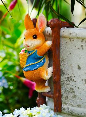 爬梯兔子花园盆挂阳台壁挂户外攀爬树上挂件管道装饰品幼儿园摆件