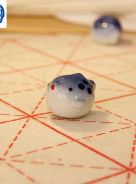 高陂青花瓷工艺漂浮摆件可爱小河豚陶瓷宠物水上漂益智手办装饰