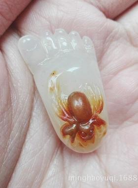 大量黄龙玉天然俏色黄龙玉知足常乐吊坠玉脚丫挂坠情侣挂件