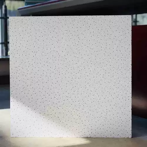 Офисный потолок материал шахта -коттонский совет 600x600 Пожарная влажность -Проницаемое звуковая доска поглощения 60x60 Спецификации асбест потолок