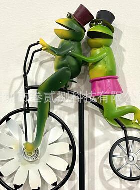 2023爆款 青蛙风车 动物摩托车花园桩金属铁艺庭院花园装饰风车