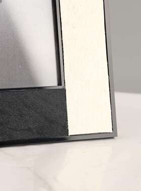 现代简约黑拼接马毛相桌面摆件客居1457厅白卧框室床头柜书房家装