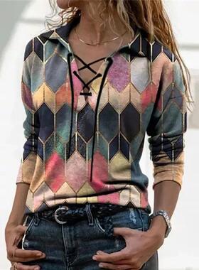 Women's printed long sleeved shirt with a leading T-shirt