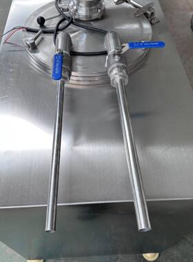 羊肠衣灌肠成套设备海鲜肉肠双管灌肠机器大料仓双路液压灌馅设备