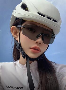 户外运动骑行登山眼镜男女款防风抗UV自行车护目太阳眼镜感光变色