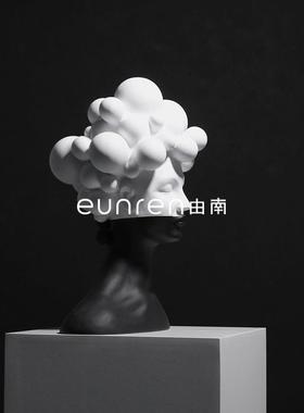 简约现代树脂抽象人物创意造型雕塑家居样板房间客厅软装桌面摆件