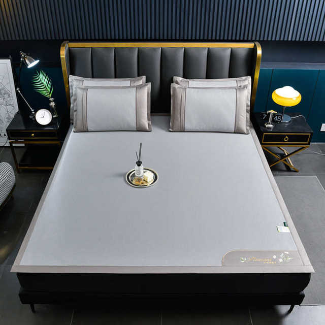 2025 new wormwood ice silk mat cool mat summer air conditioning mat machine-washed bed sheet summer washing straw mat three-piece set
