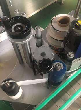 厂家小型全自动液体灌装扎盖机灌装锁盖机保健品灌装旋轧盖机