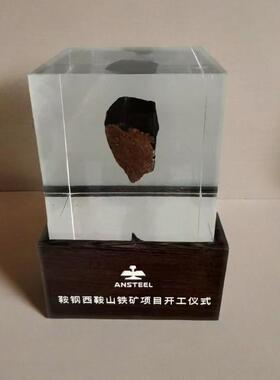 厂家直供雕塑工艺品透明防尘罩有机玻璃罩开业仪式展台展示台摆件