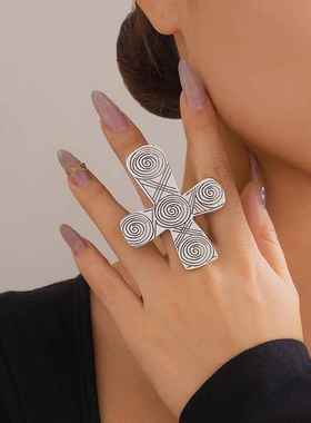 Exaggerated Sweet Cool Love Ring Cross Personalized Ring
